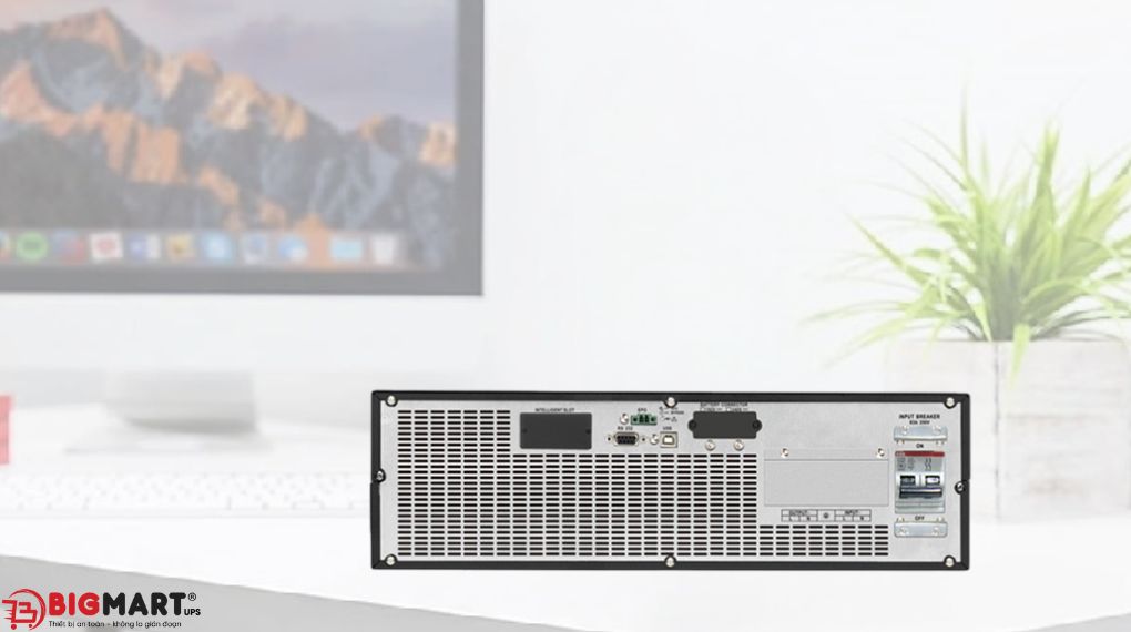 UPS Online Rack Masu MS-10KRS LCD